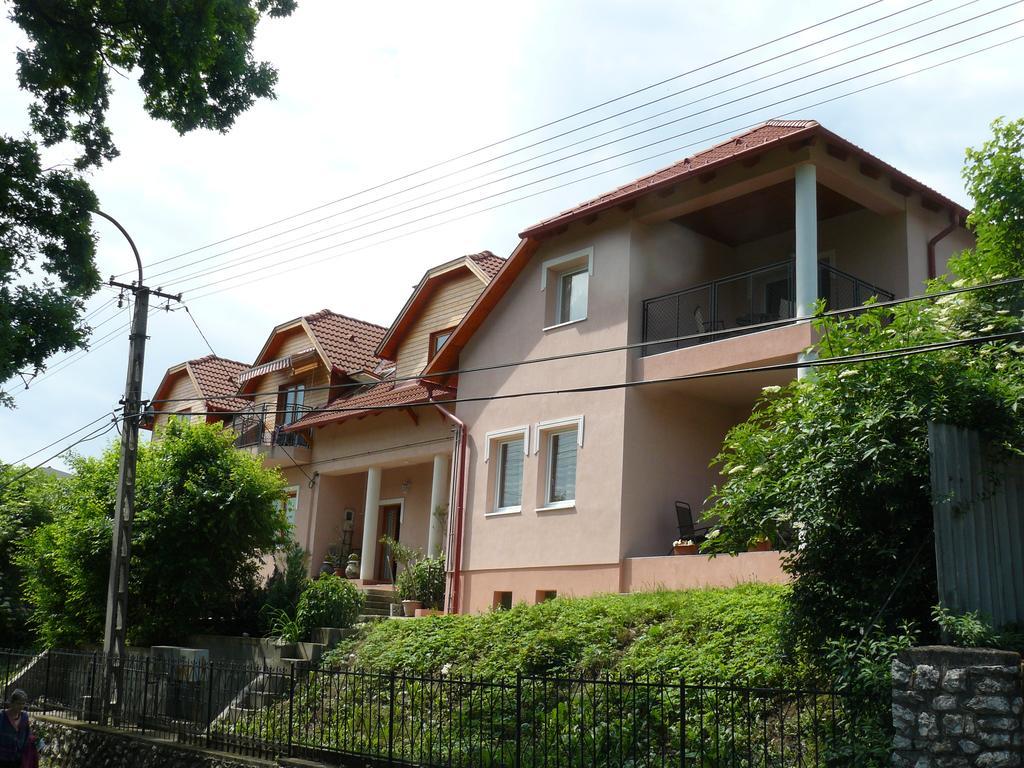 Hejo Apartman Miskolc Buitenkant foto
