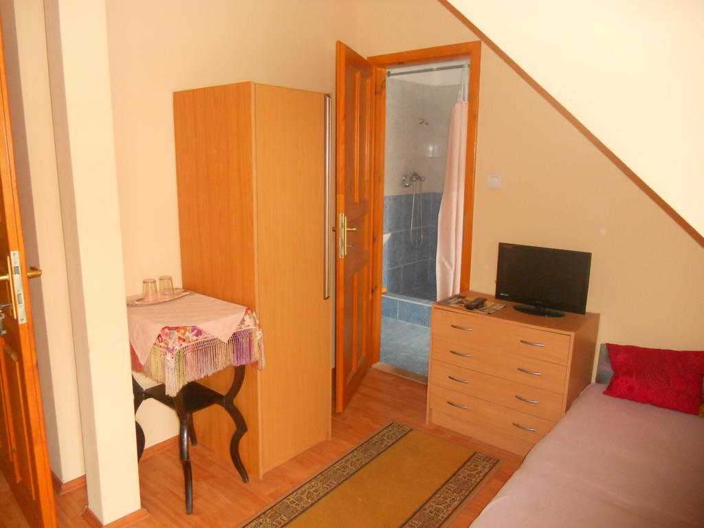 Hejo Apartman Miskolc Buitenkant foto
