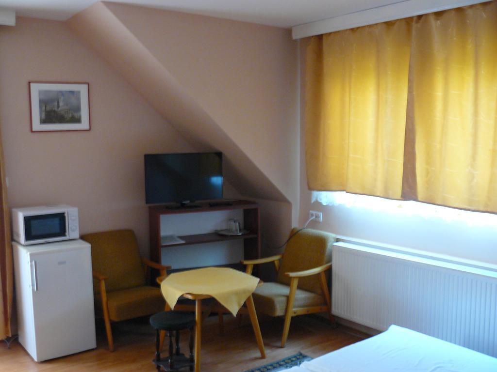 Hejo Apartman Miskolc Buitenkant foto