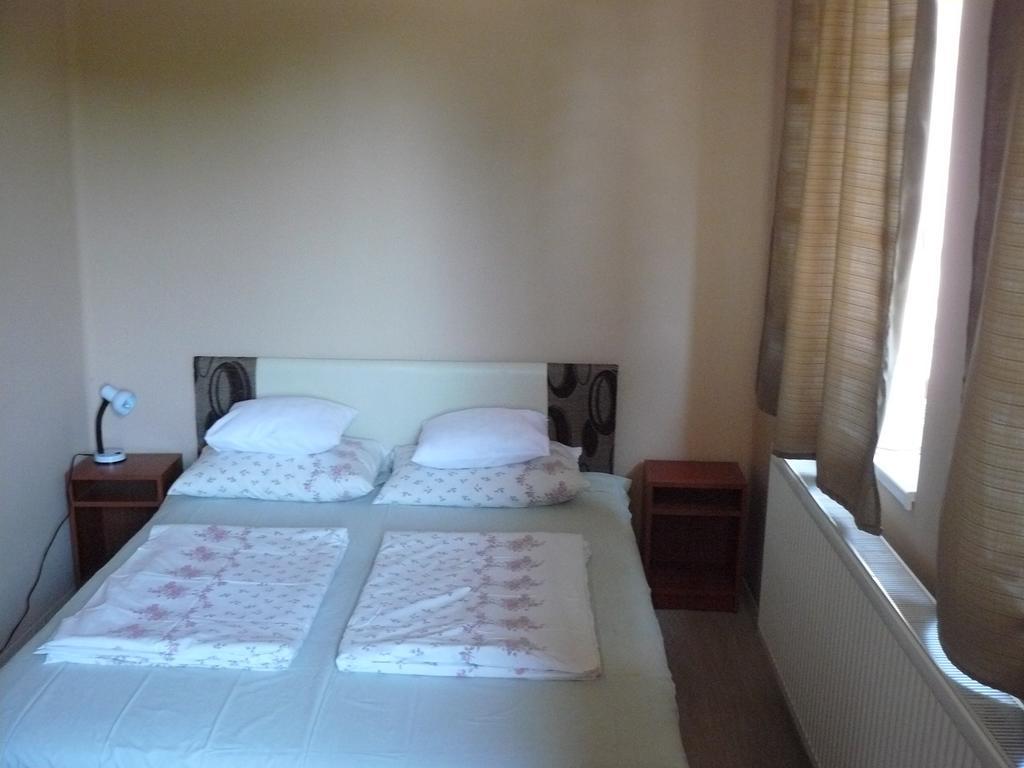 Hejo Apartman Miskolc Buitenkant foto