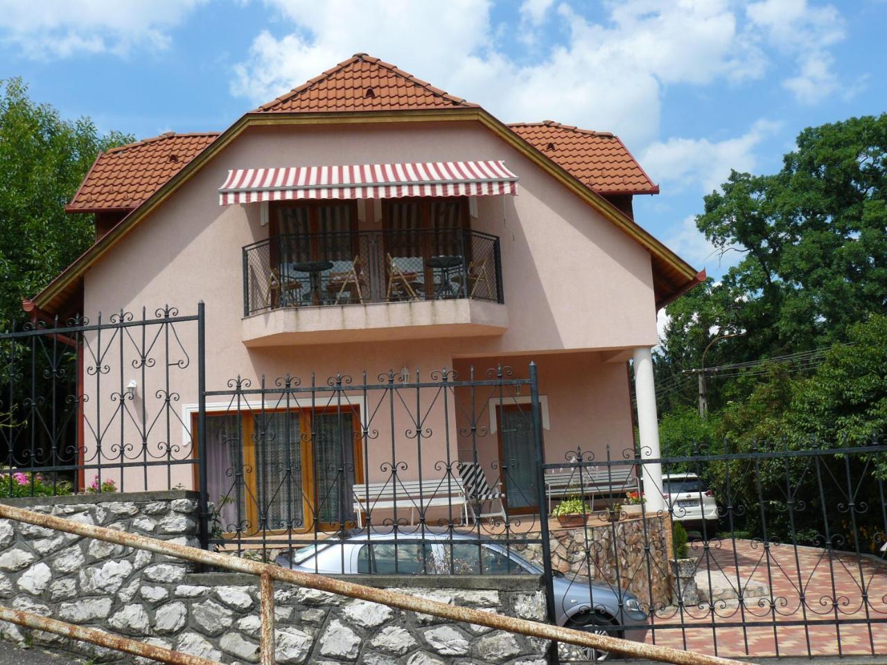 Hejo Apartman Miskolc Buitenkant foto